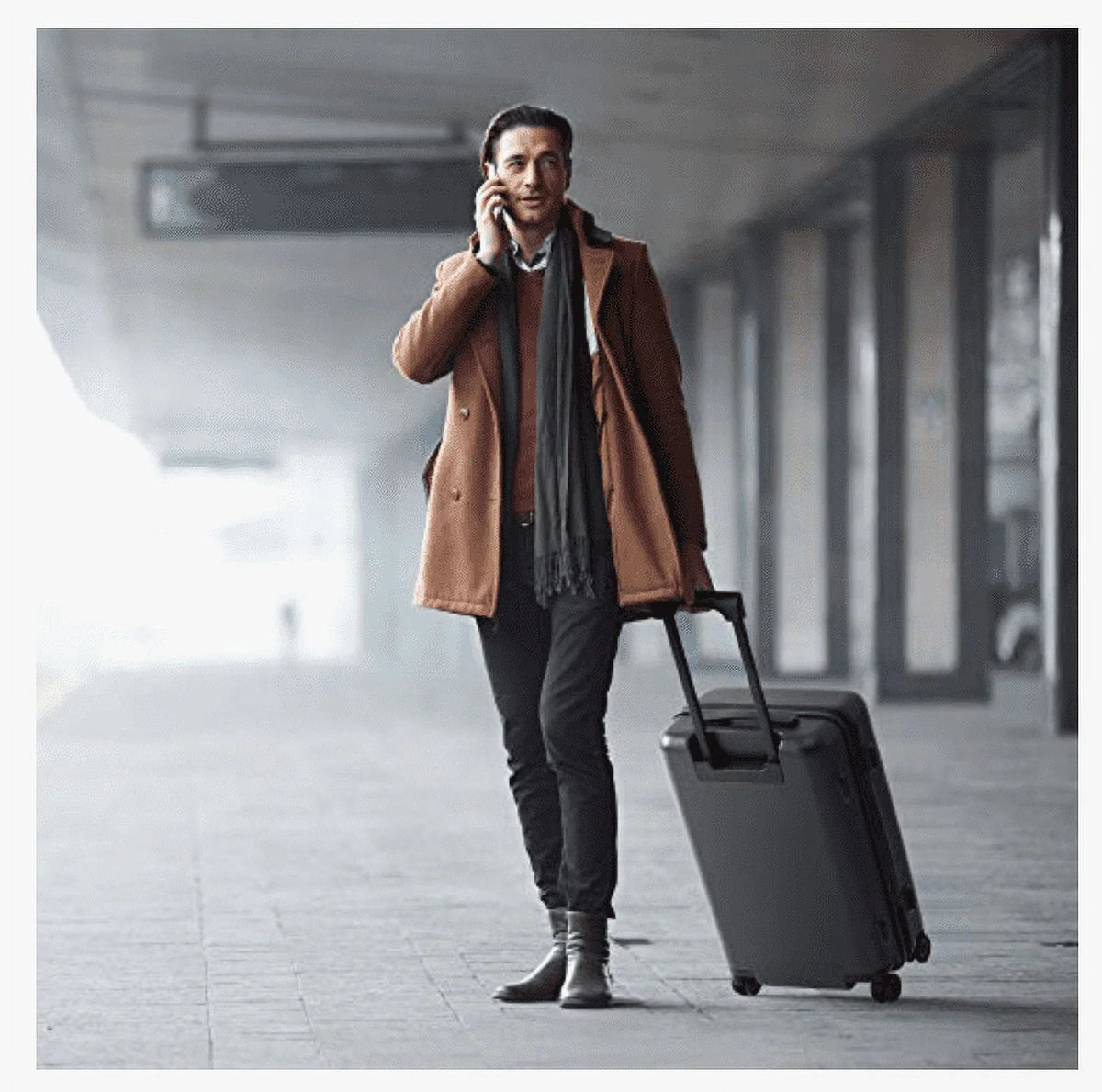 Open Box NINETYGO 20" CARRY ON LUGGAGE WITH SizePINNER WHEELSize 22X14X9 LUGGAGE - BLACK